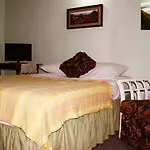 La Vista Guest Inn