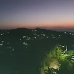 Nia\'S Hillside Loft - Exquisite Views