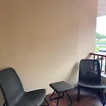 Seaview Apartel