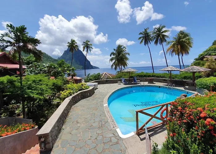 Hummingbird Beach Resort