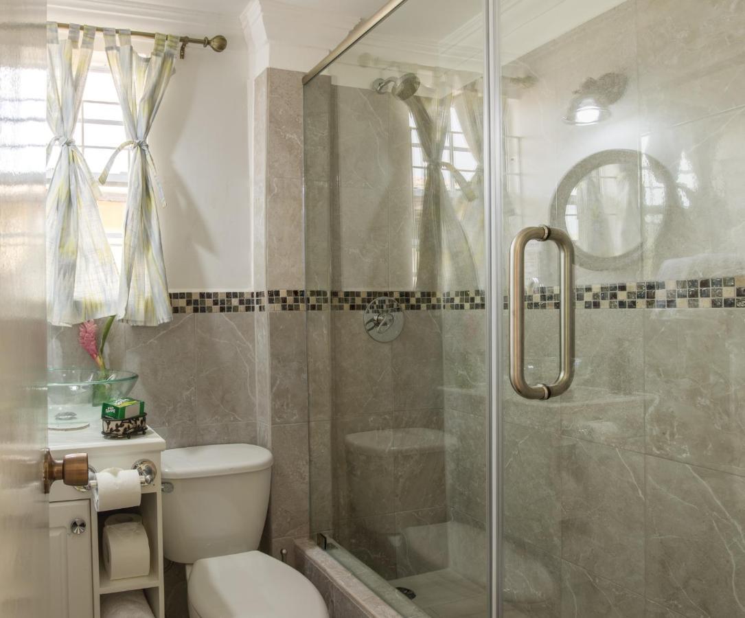 Aparthotel Sea Piton View Apartment- Location, Convenience, Modern Living