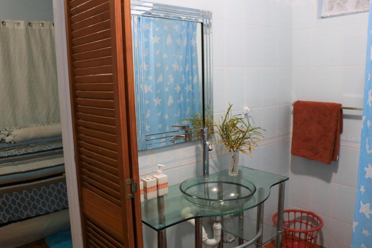 Ocean Views And Hospitable Hosts Homestay