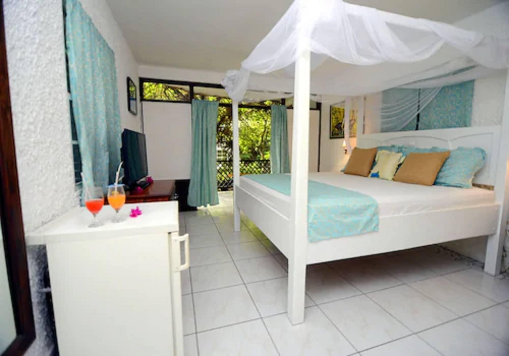 Hummingbird Hotel Soufriere