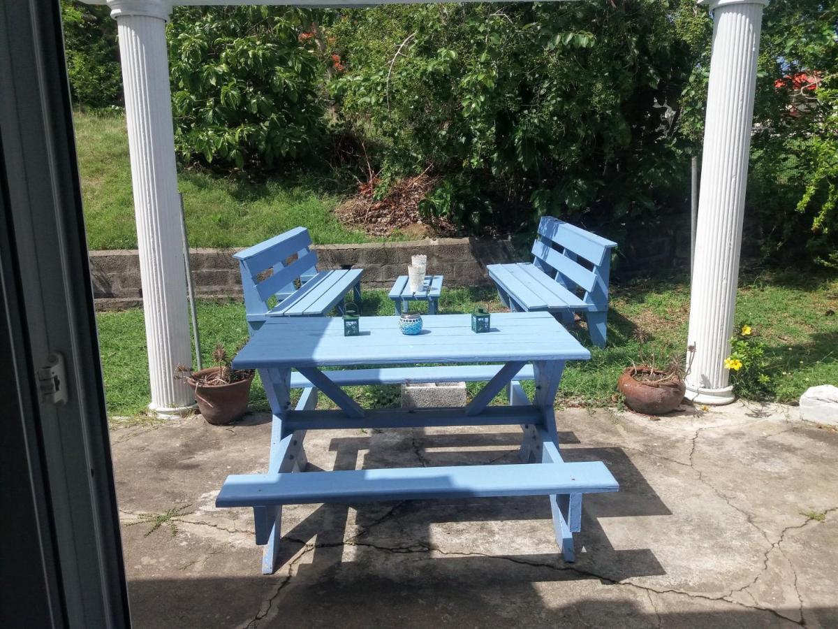 A Private In Paradise, Vieux Guest house *