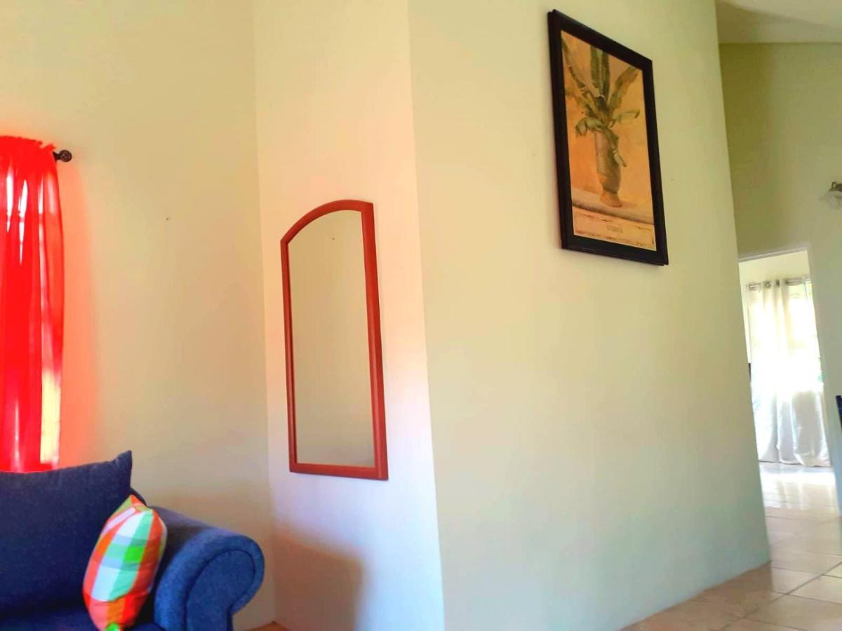 Holiday home Juju's With Magnificent Views Laborie