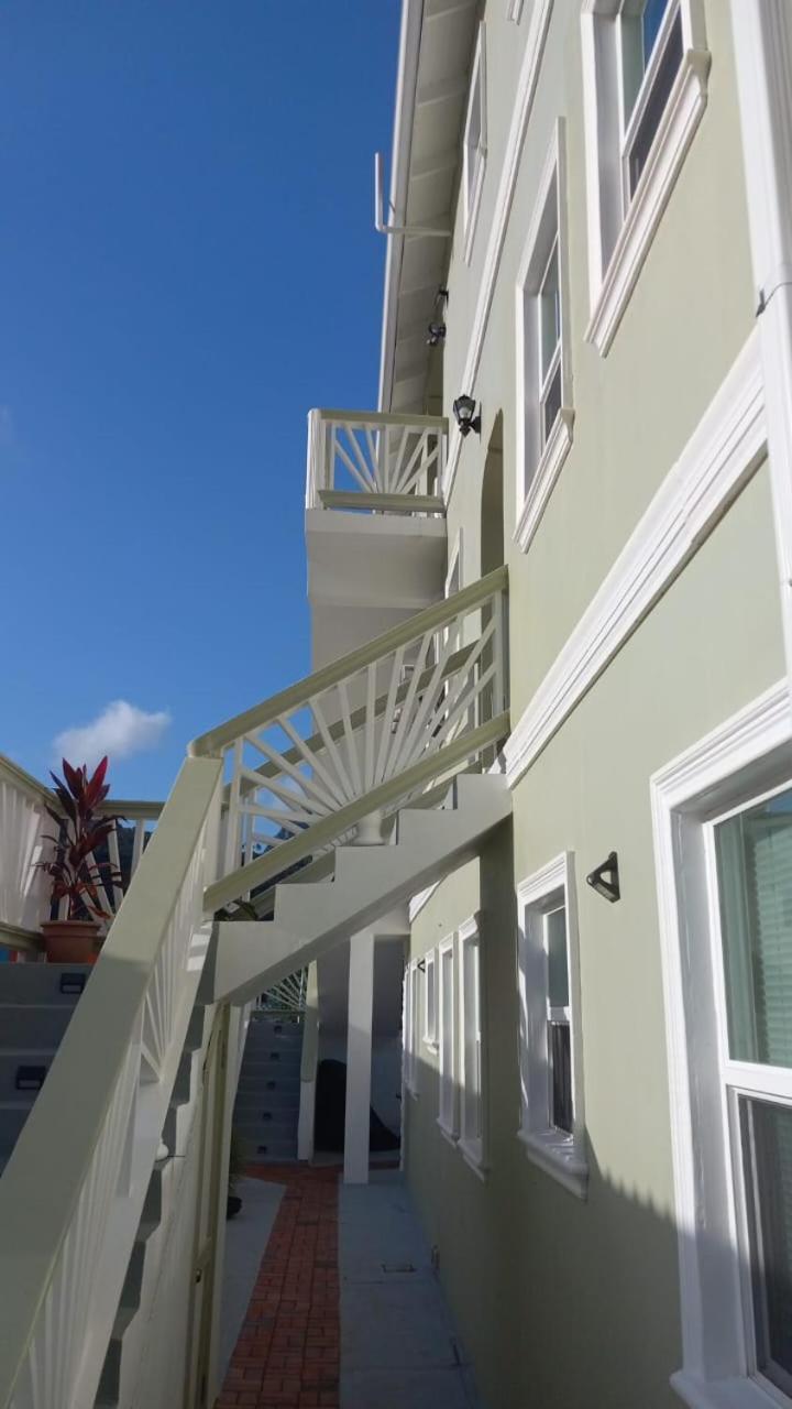 La Pelle Apartment