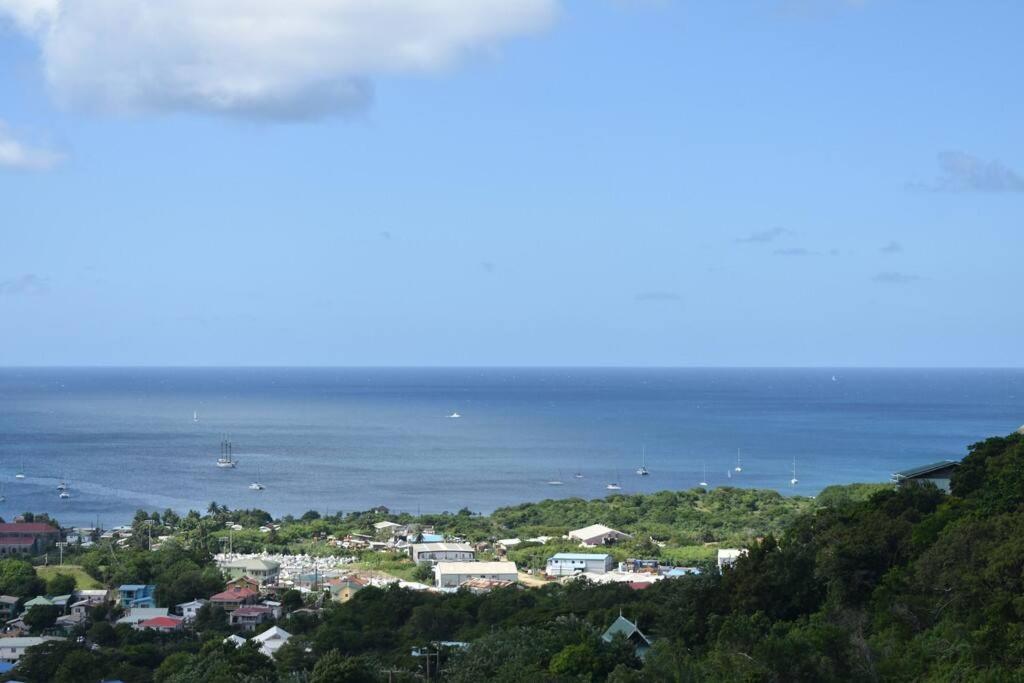 Annabella * Gros Islet