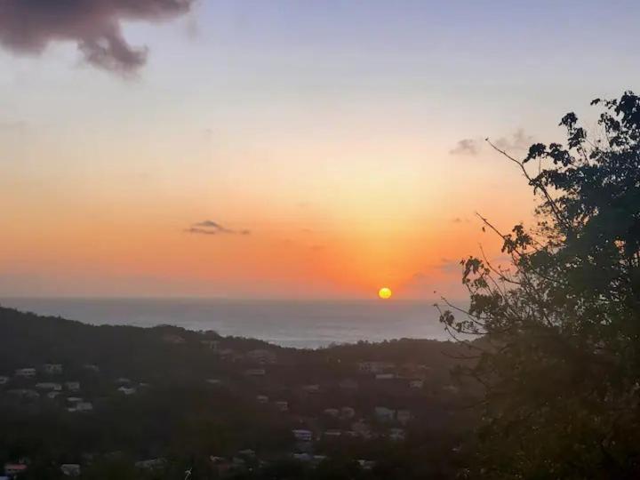 Nia's Hillside Loft - Exquisite Views Apartment Gros Islet