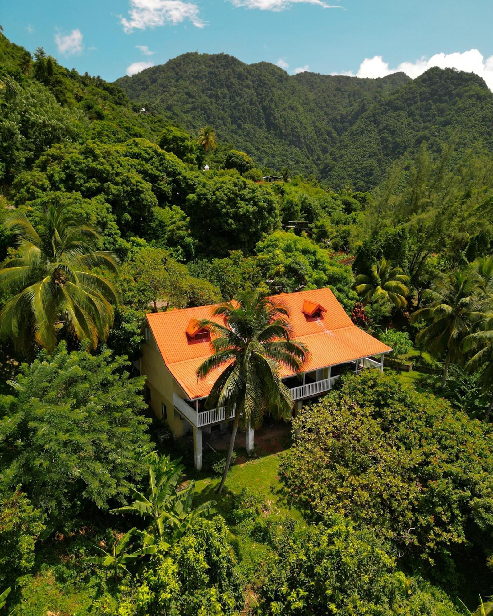 La Resort 3*