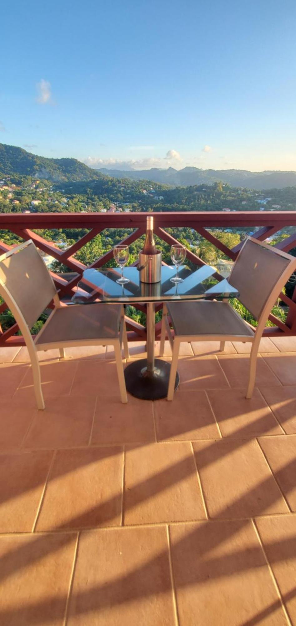 Nia's Hillside Loft - Exquisite Views Apartment Gros Islet