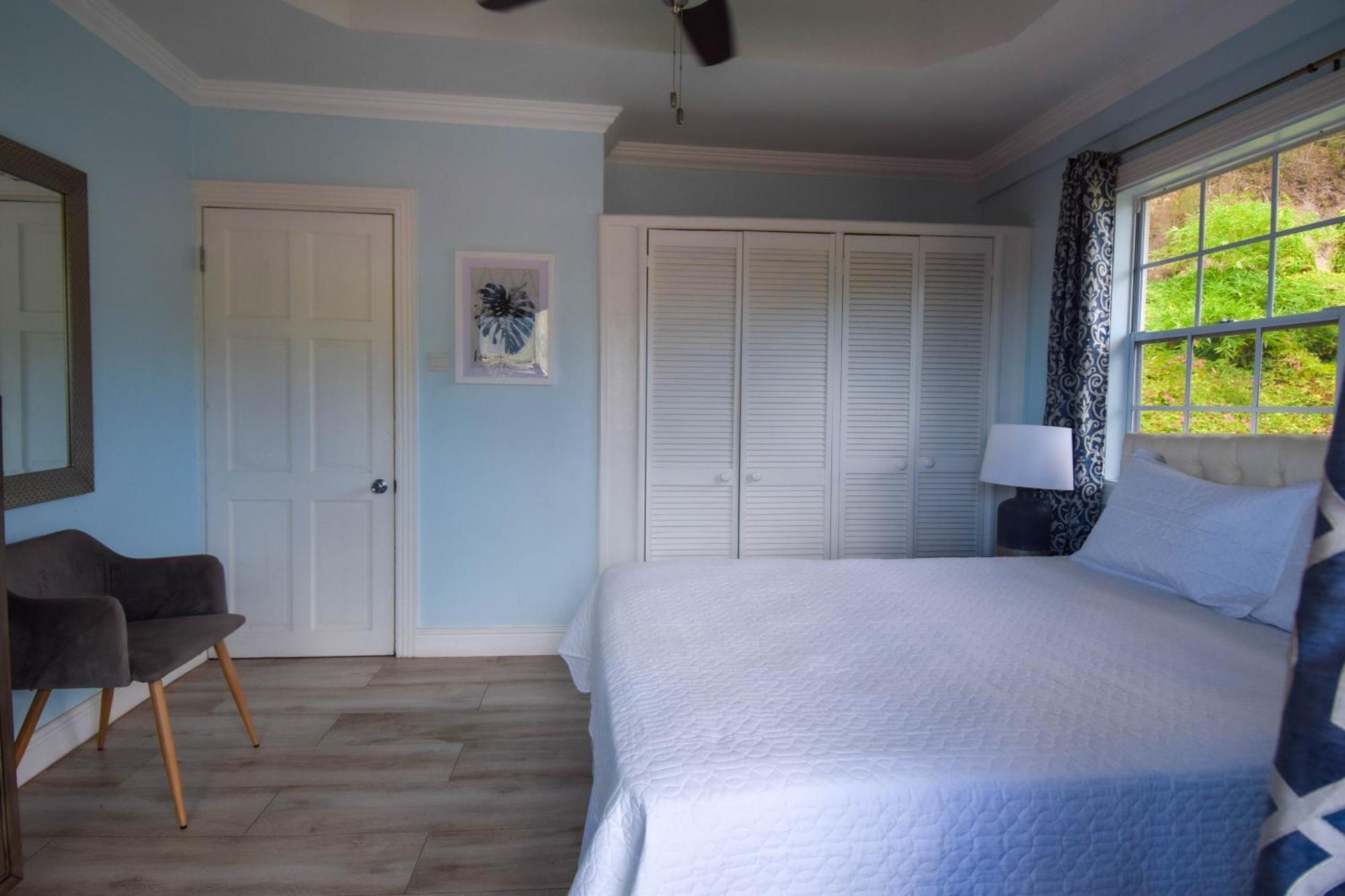 Aparthotel Sea Piton View Apartment- Location, Convenience, Modern Living