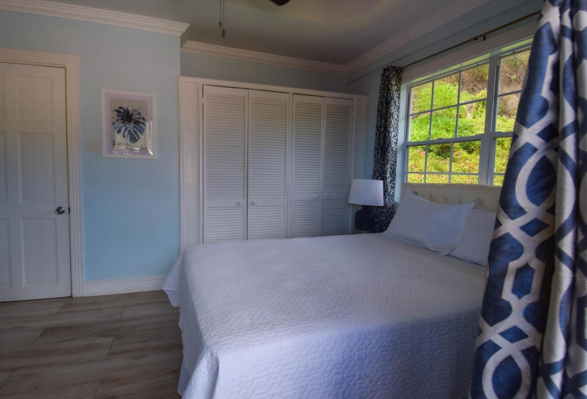 Sea Piton View Apartment- Location, Convenience, Modern Living Aparthotel Soufriere