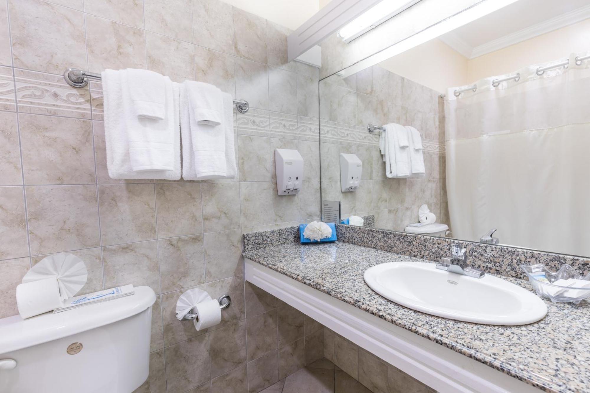 Hotel Bay Gardens 4*
