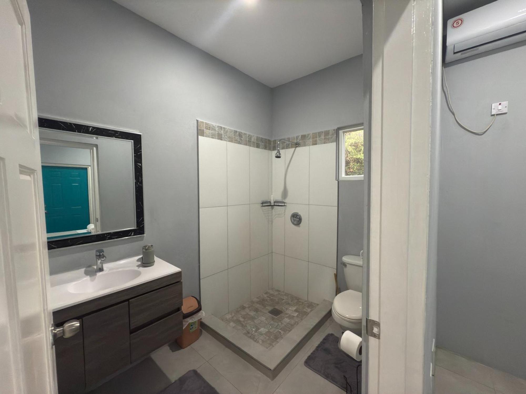 Apartment Hilltop Unit #2 Gros Islet