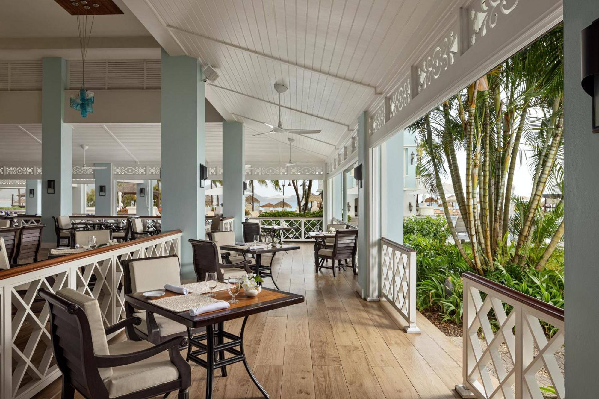 Sandals Grande St. Lucian And - Couples Only (adults Only)