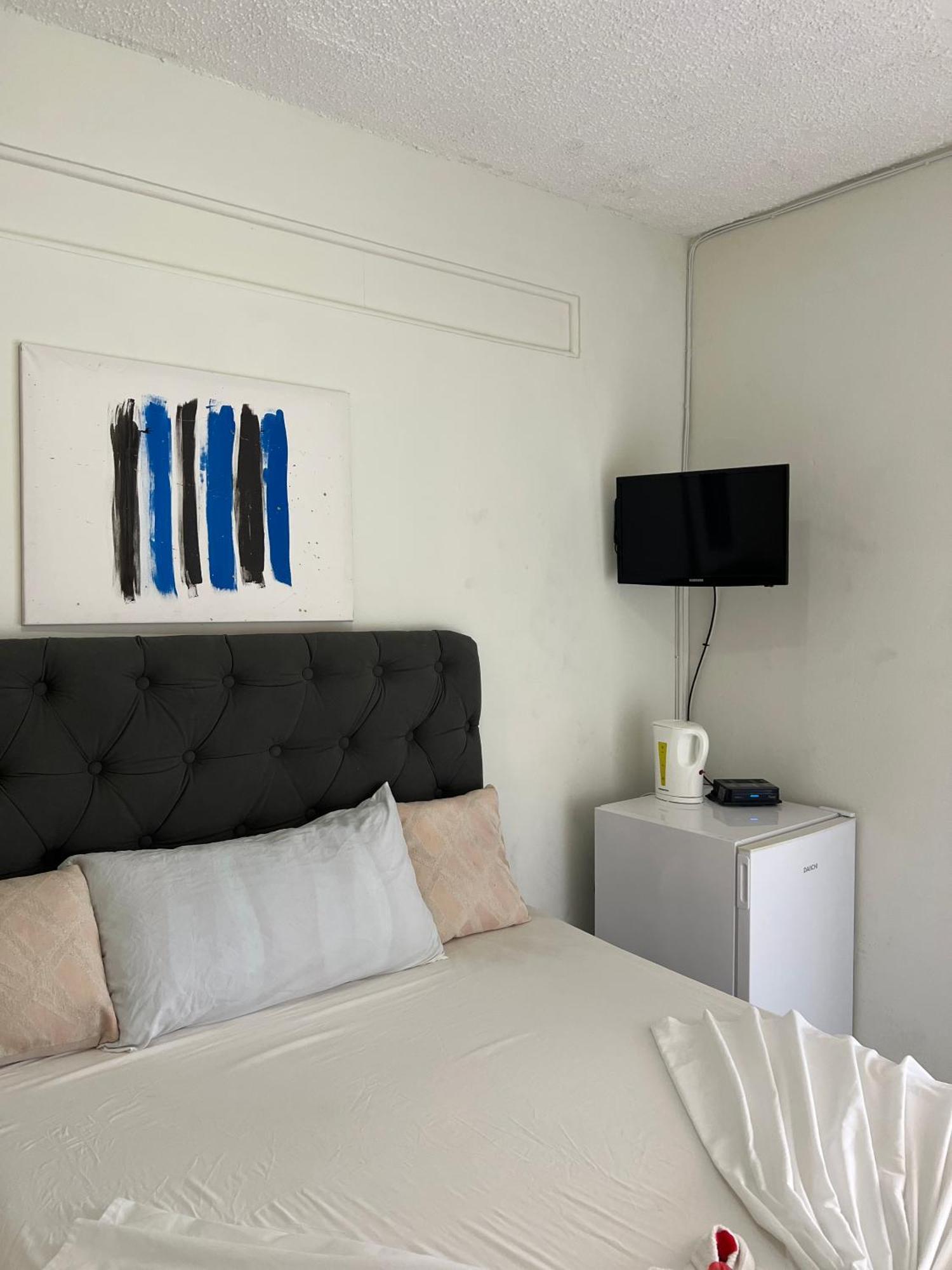Capsule hotel Seaview Apartel Castries