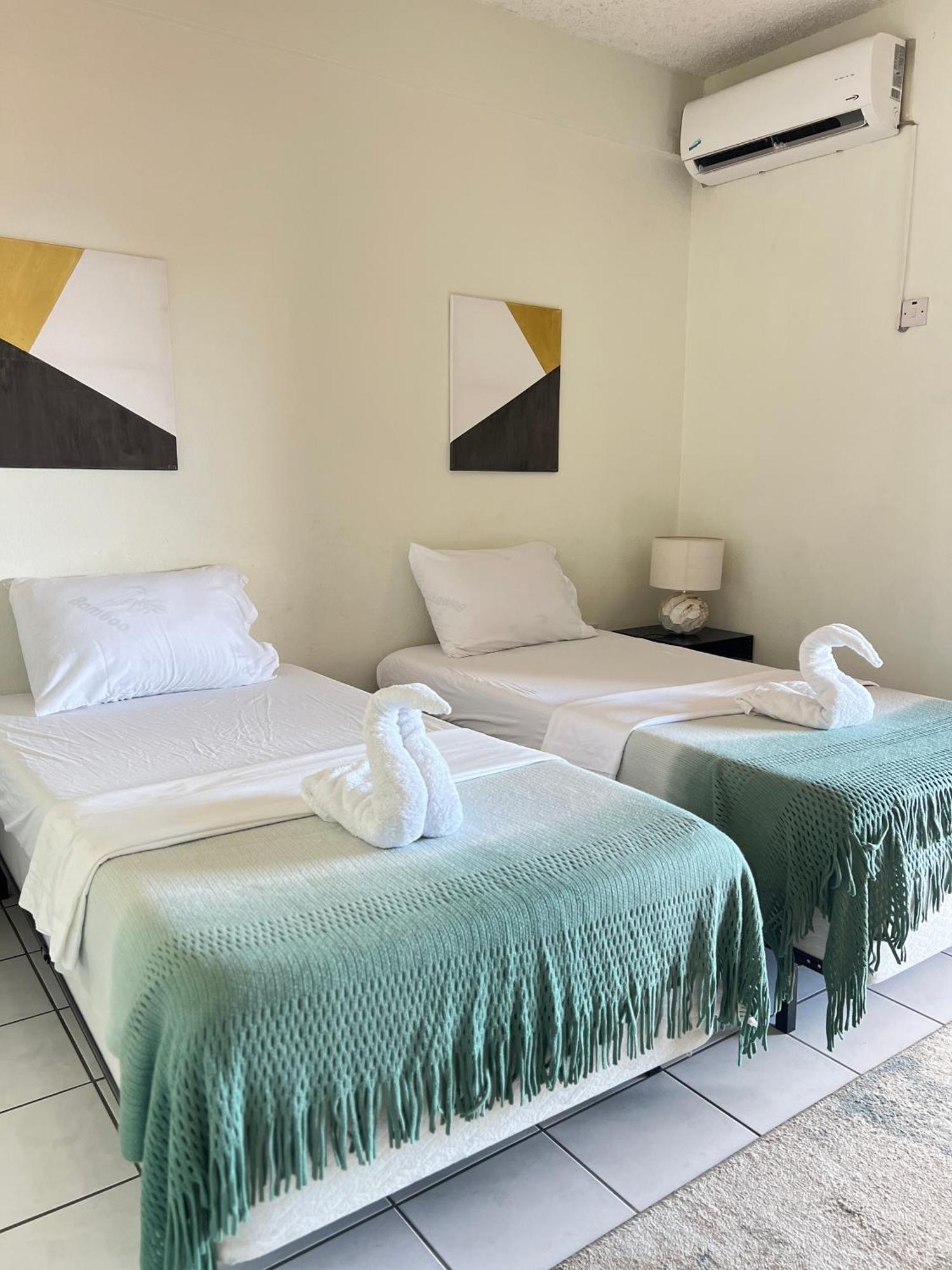 Seaview Apartel * Castries
