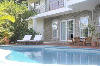 Palms Luxury Hotel 3*