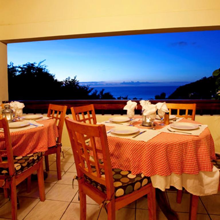 Villa Capri Cap Estate
