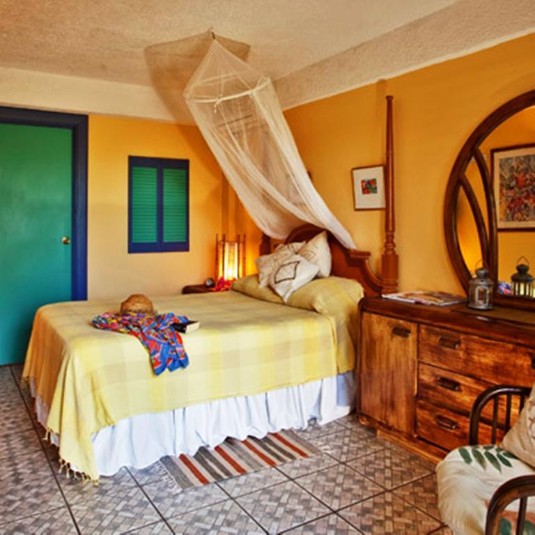 Villa Capri Cap Estate