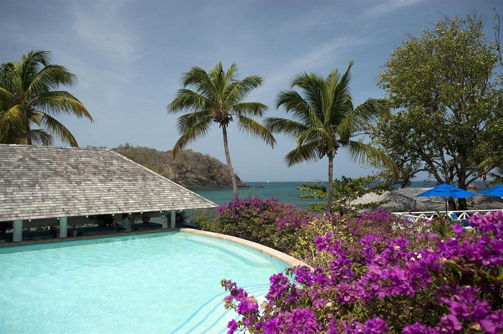 Smugglers Cove & Gros Islet