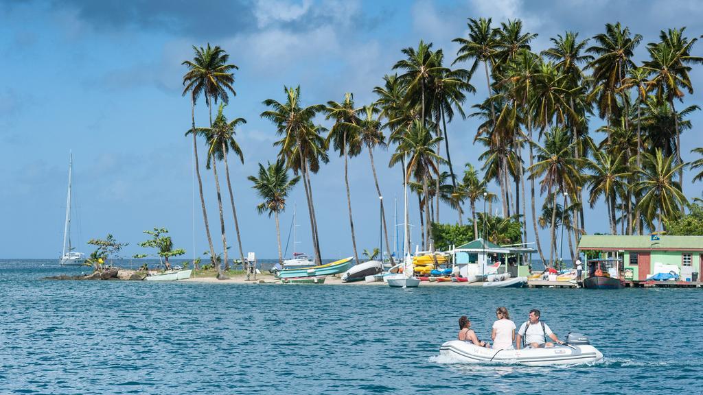 And Marina Resort