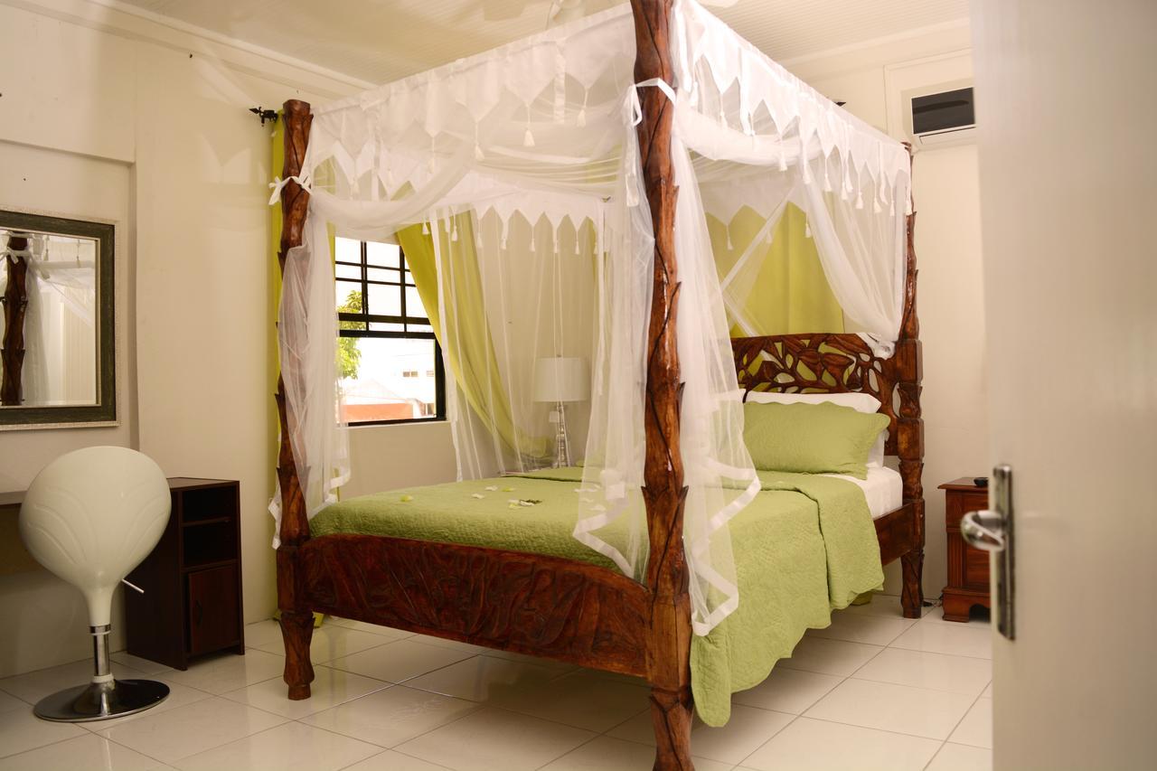Church Street 2* Soufriere