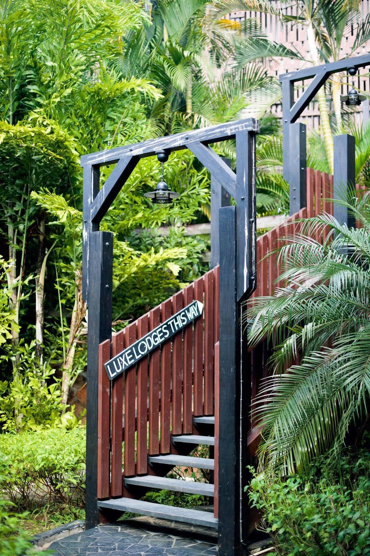 Hotel Rabot From Chocolat Soufriere