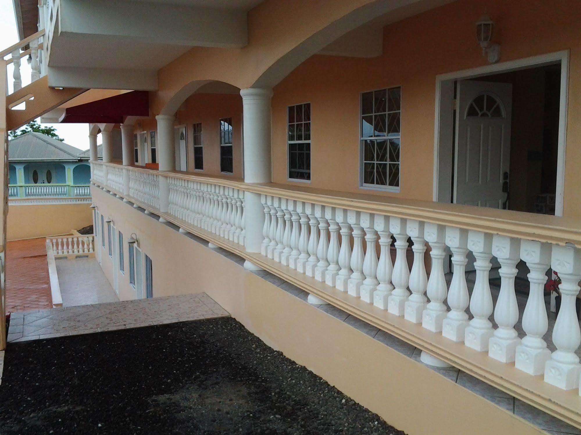 Guest house Aupic Paradise Vieux Fort