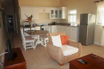 Apartment South Sea House Cap Estate