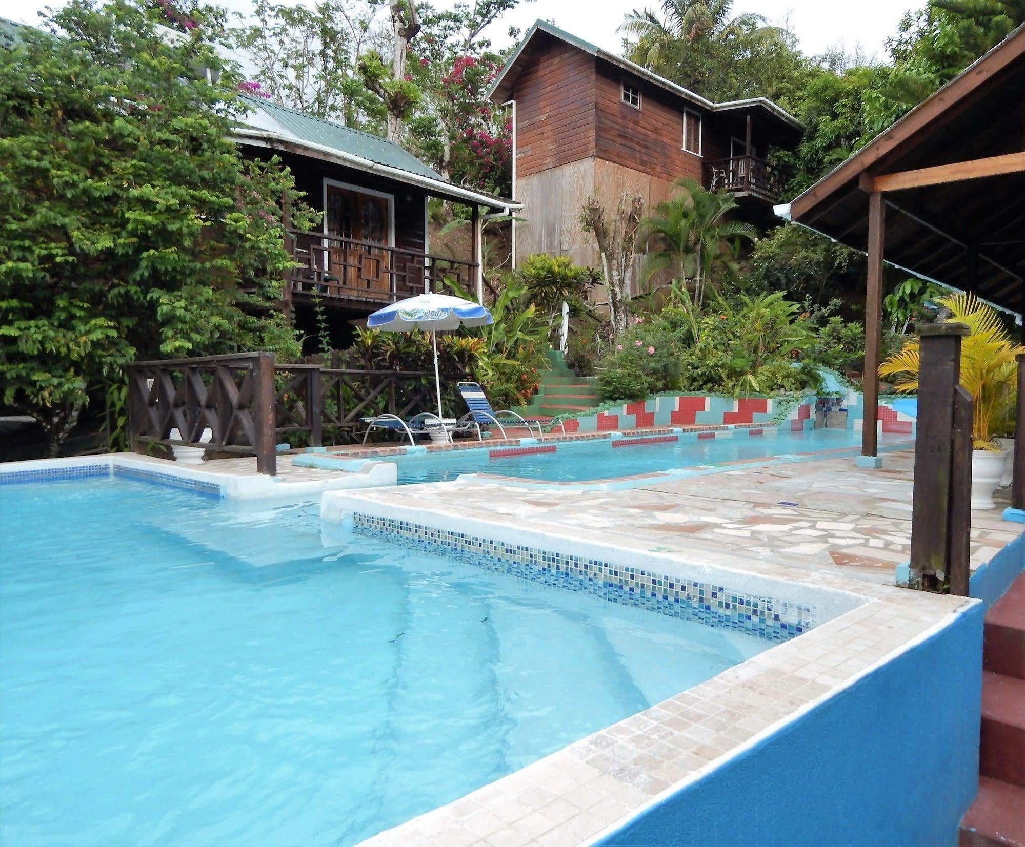 Jj's Paradise 4*