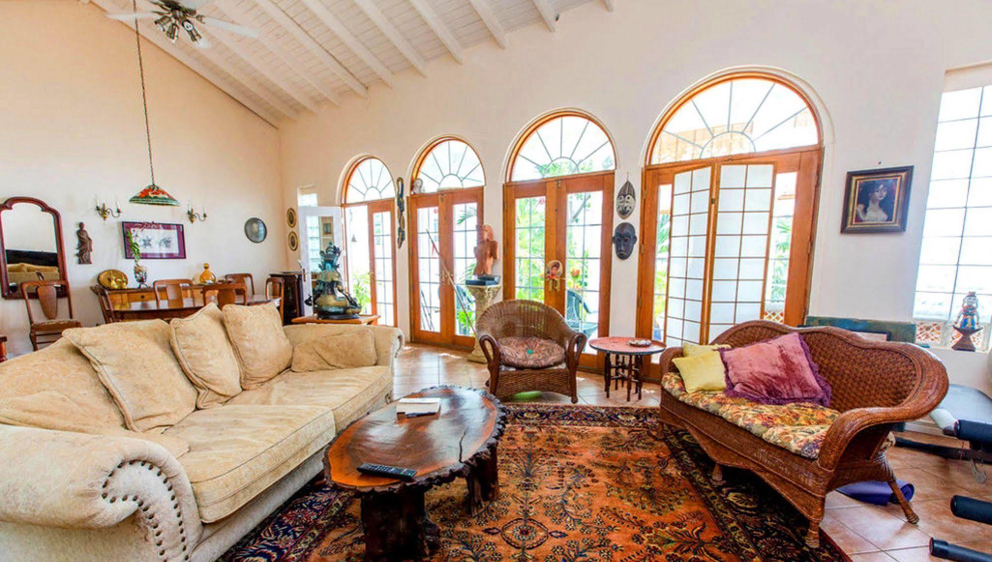 Nature's Paradise Bed & Breakfast Marigot Bay
