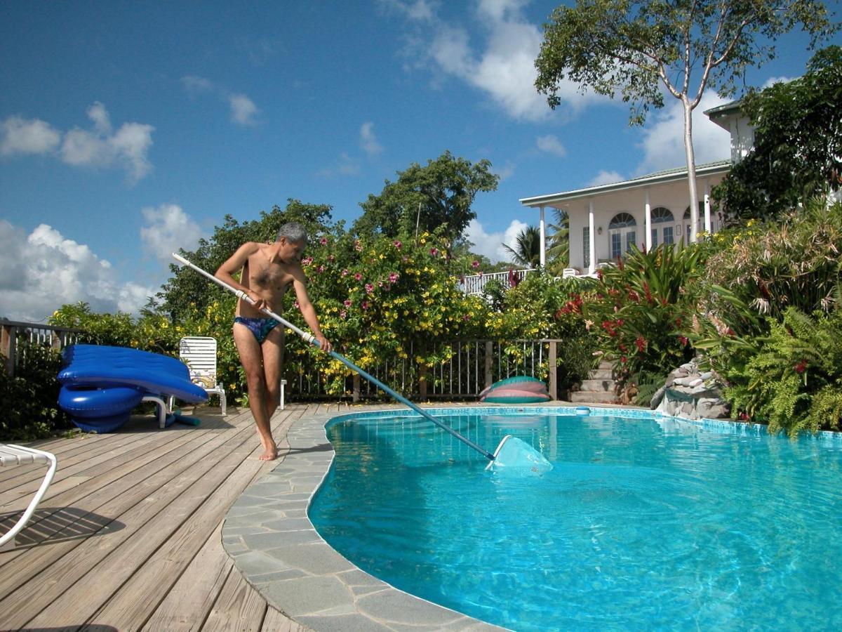 Nature's Paradise Bed & Breakfast 3*