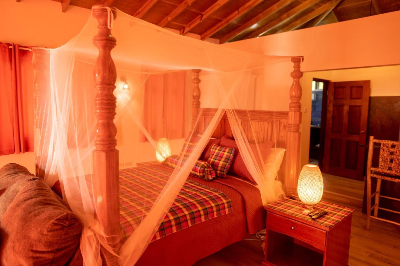 Belle Etoile - Celestial Hideaway Villa Soufriere