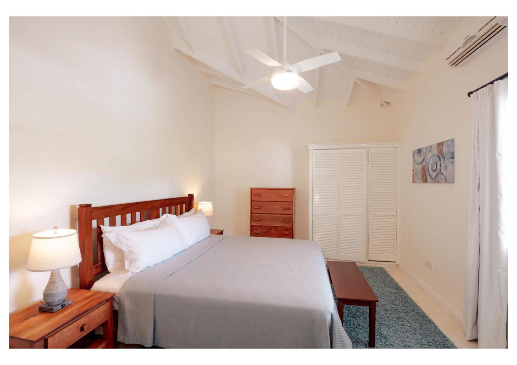 Luxurious Oasis For Groups Holiday home Rodney Bay