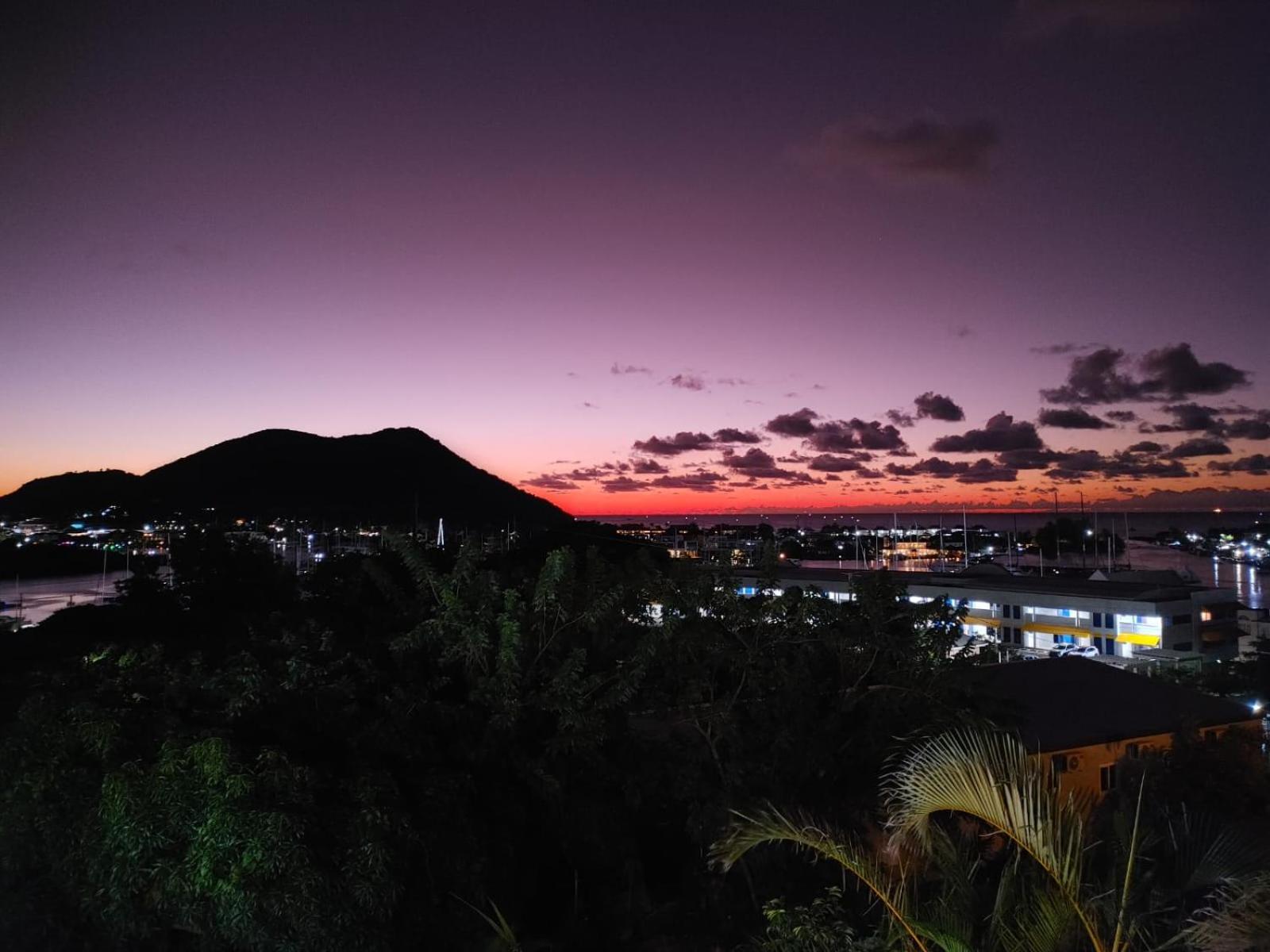 Luxurious Oasis For Groups * Rodney Bay