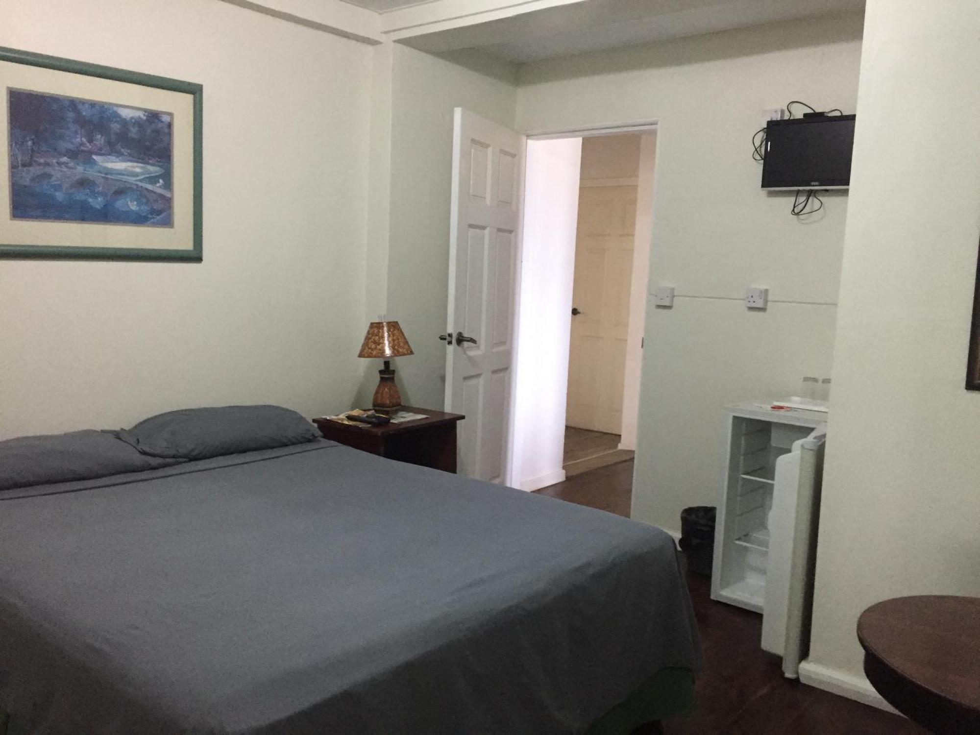 Aparthotel Harbour Vista 2*