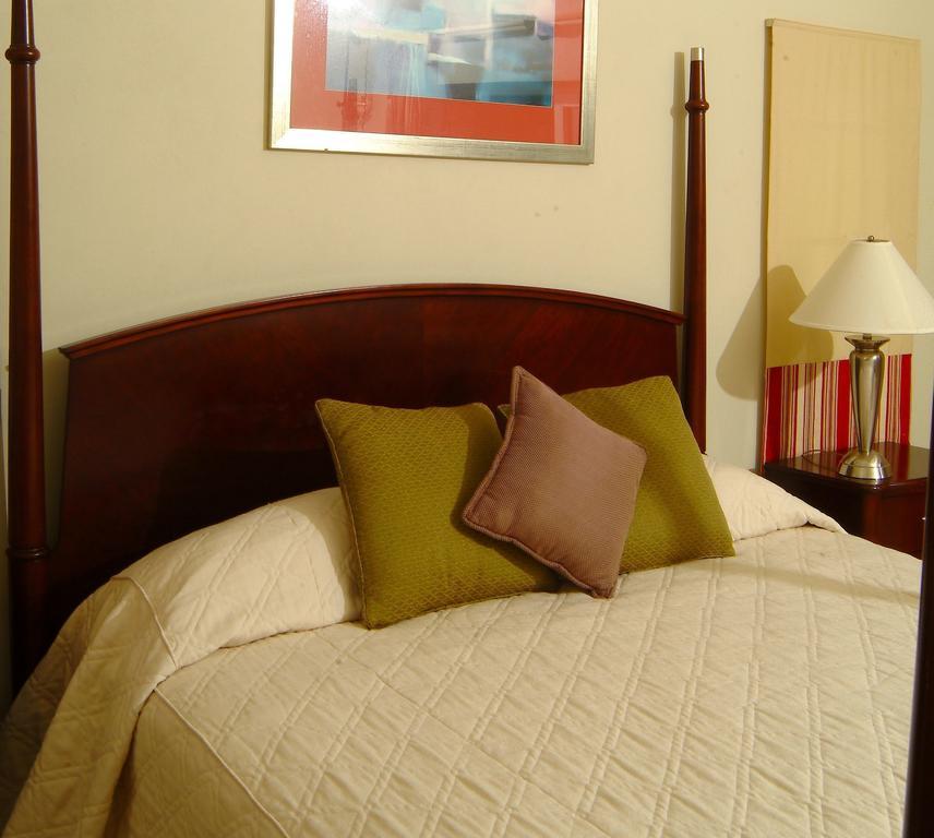 Aparthotel The Harbour 3*