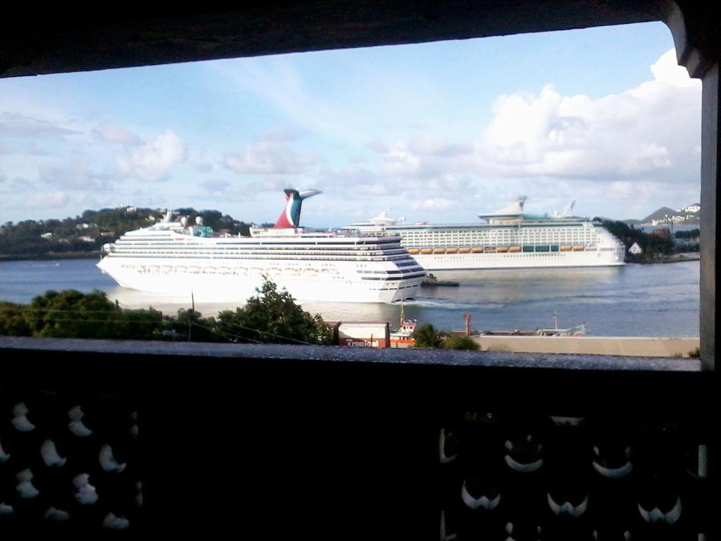 Aparthotel Harbour Vista