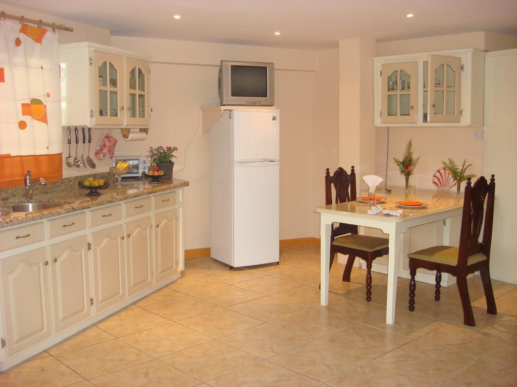 Aparthotel Bayside St. Lucia 2*