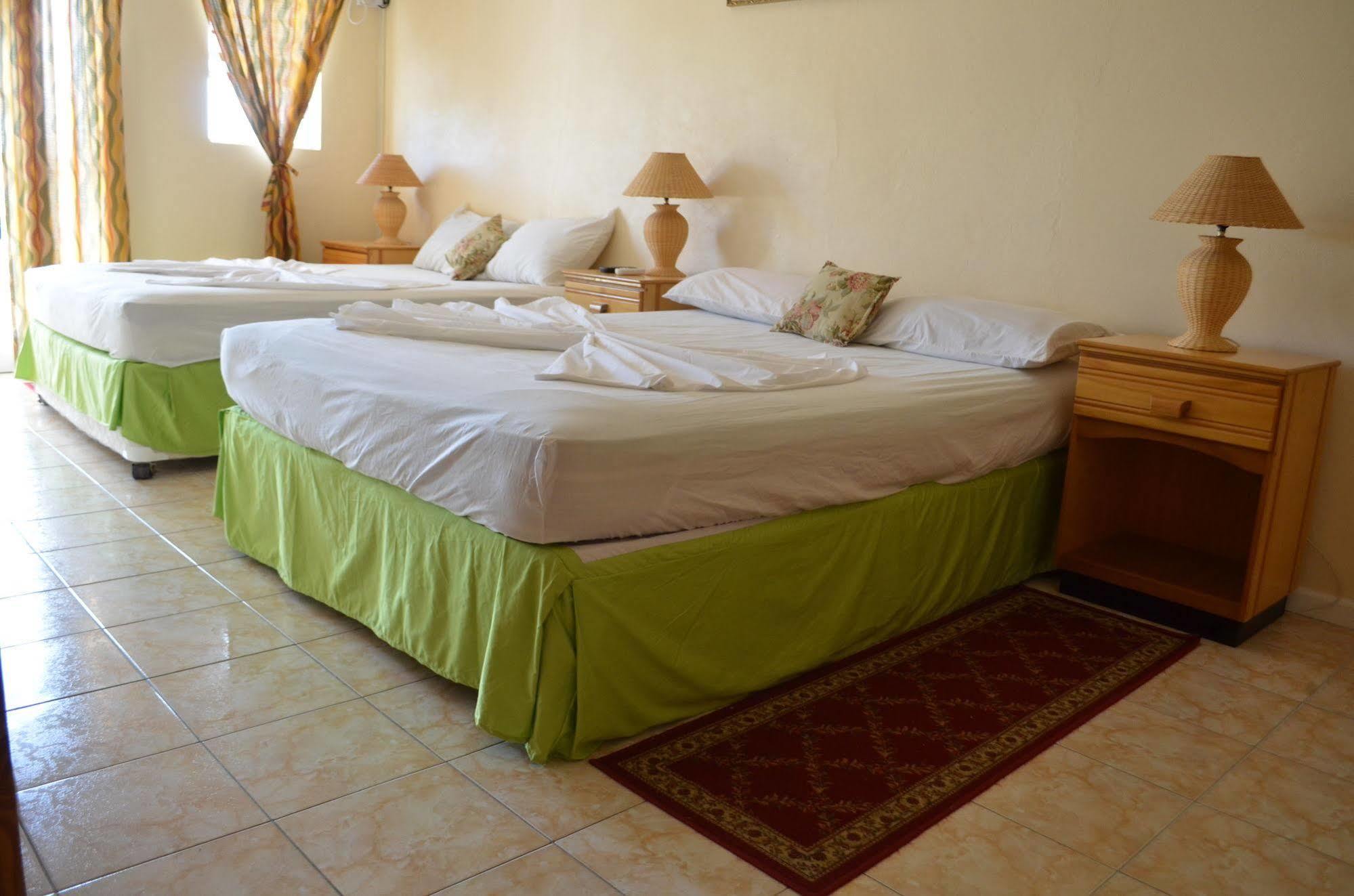 Aparthotel Qr Quality Cedar Palm *