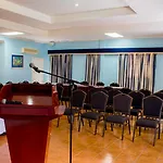 Bay Gardens Inn