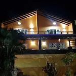 Kaye Mango
