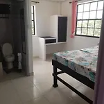 Annies Holiday Home