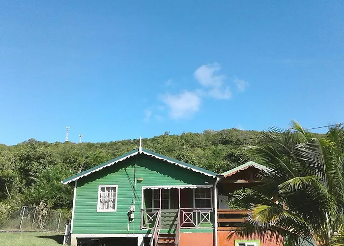 Seawind Cottage- Traditional St.Lucian Style