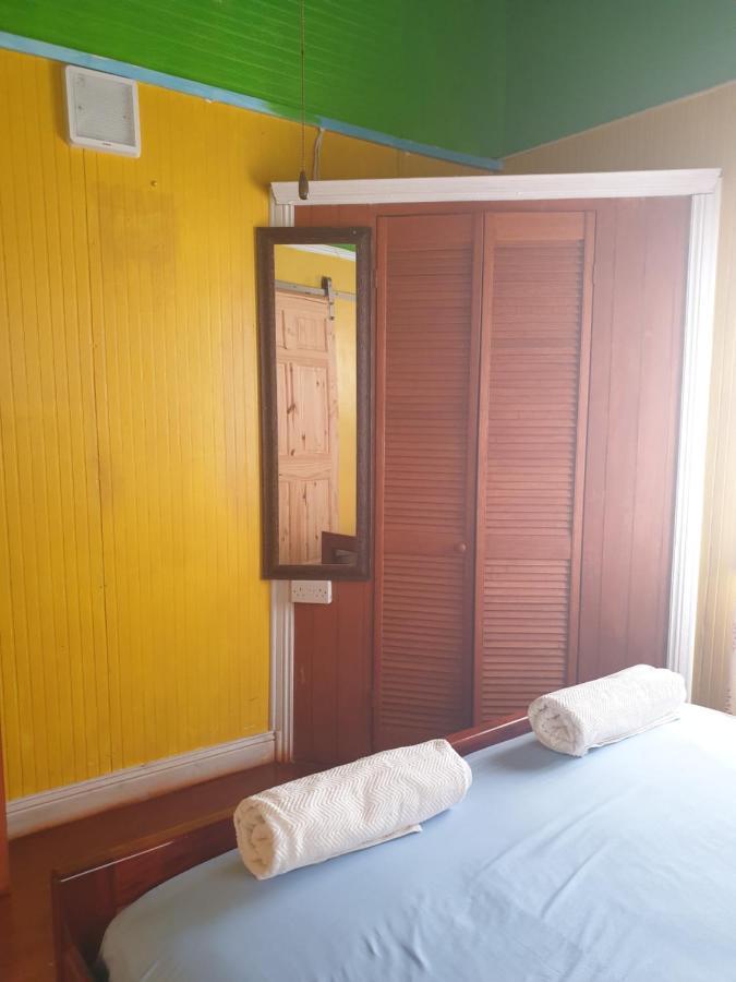 Holiday home Seawind Cottage- Traditional St.lucian Style *