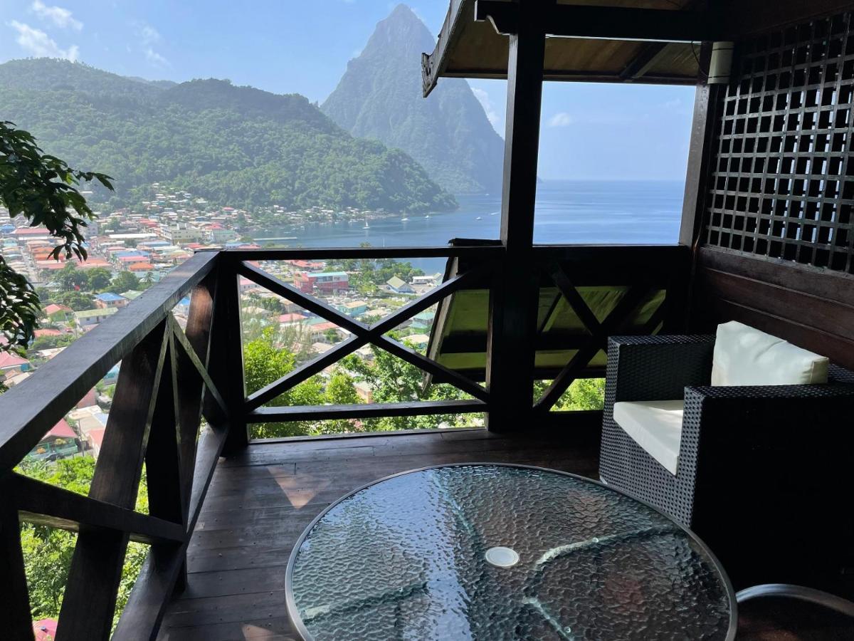 Fig & 3* Soufriere
