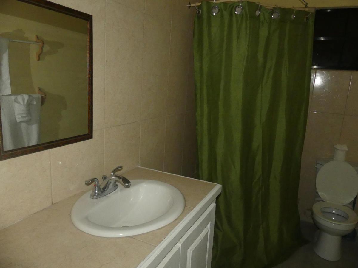 Southern Haven Apartment Laborie