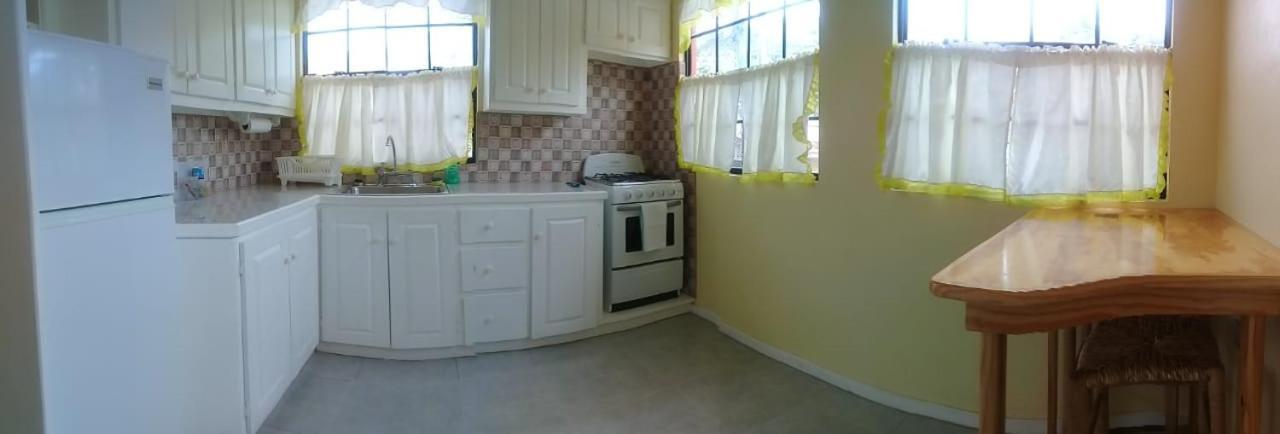 Southern Haven * Laborie