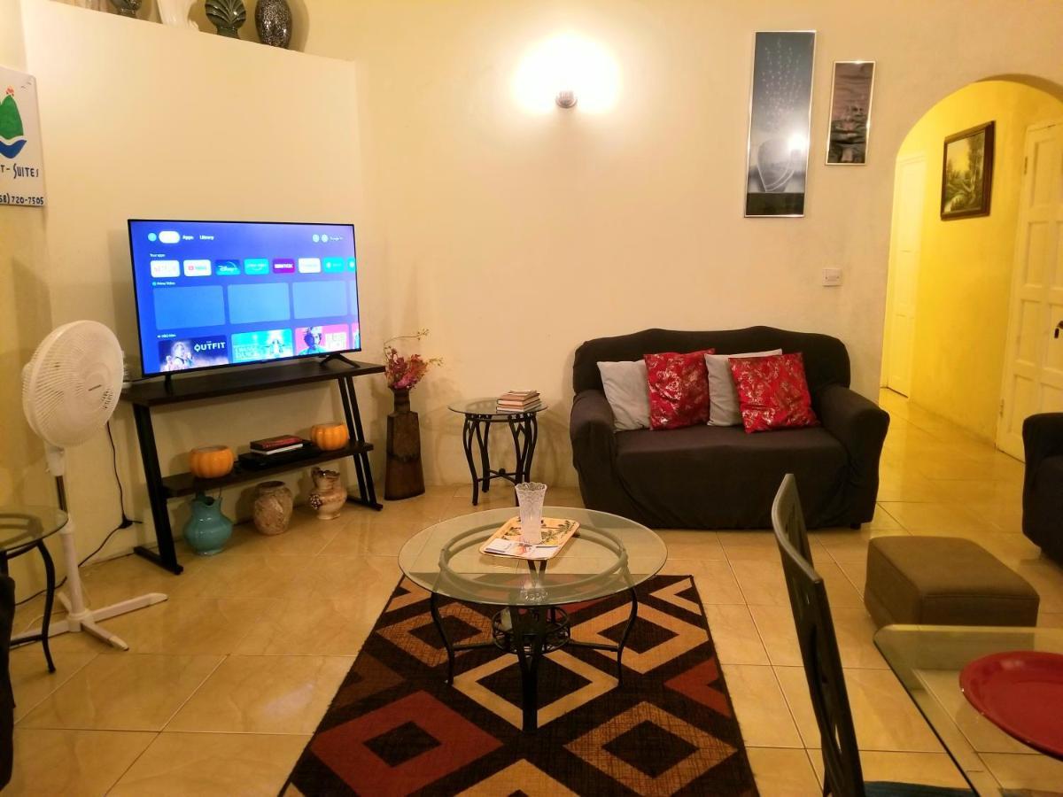 Comfort Three Bedroom Choiseul